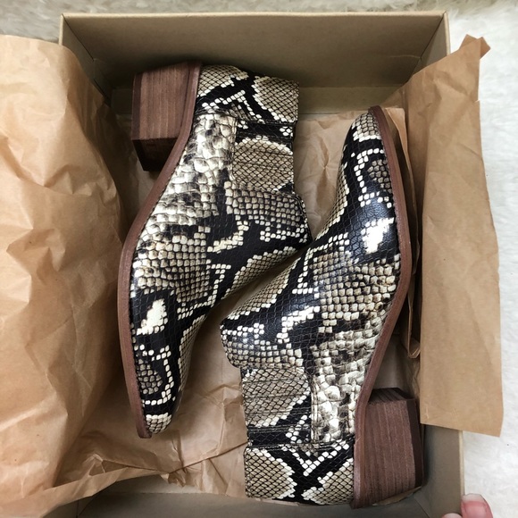 Madewell Sonia Leather Snakeskin Chelsea Boot